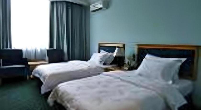Traders Inn Brunei Бандар-Сери-Бегаван Экстерьер фото